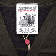 snsherning2002-0145-80