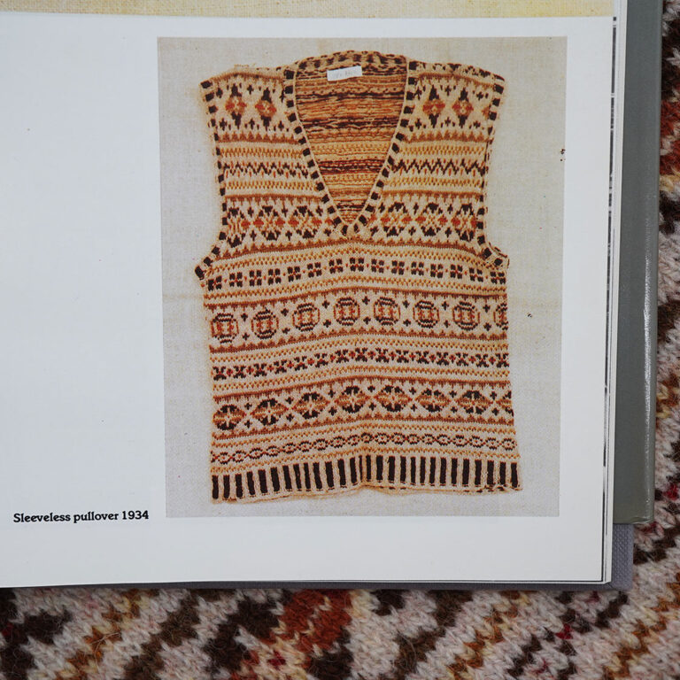 Jamiesons2502-0112-80