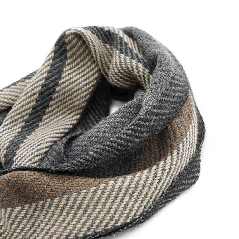 mucros-weavers2502-0121-97